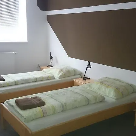 Mx Arena Motel